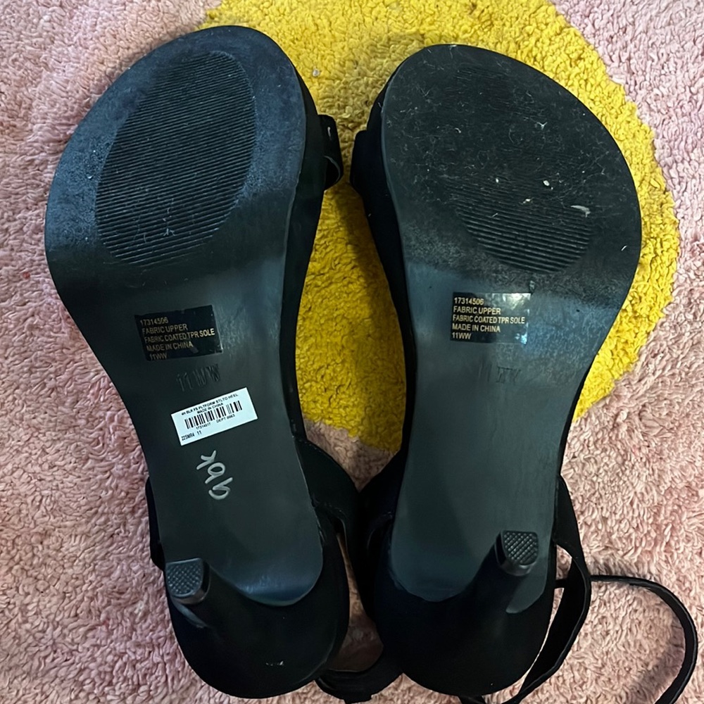 Torrid Heels - Picture 3 of 4